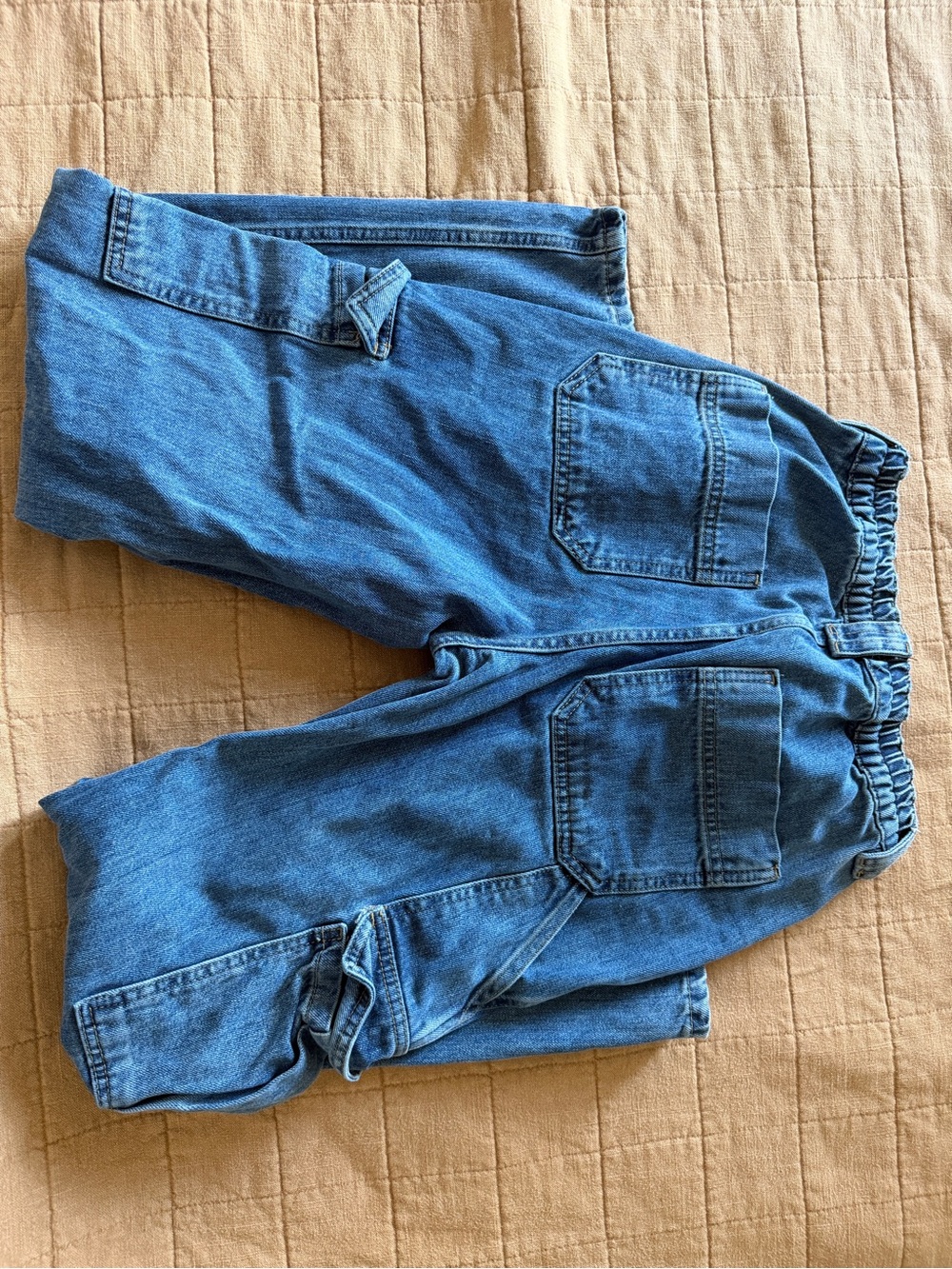 BDG High-Rise Blue Cargo Jeans for Women - Picture 5 of 6